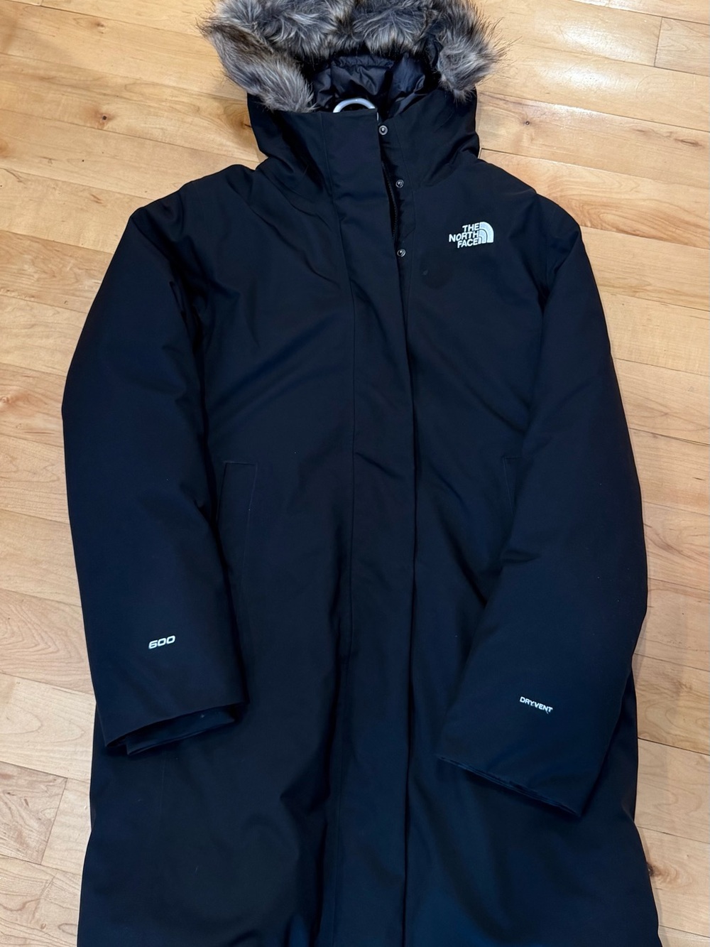 The North Face Black Arctic 600 Women's Long Insulated Parka with Faux Fur Hood